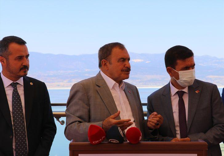 TBMM Küresel İklim Değişikliği Araştırma Komisyonu, Burdur Gölü'nde inceleme yaptı G1