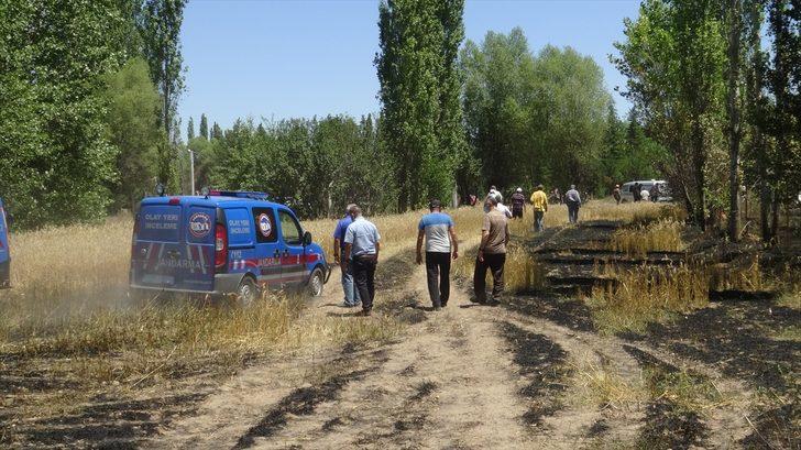 Afyonkarahisar'da tarladaki yangına müdahale ederken dumandan etkilenen kişi öldü, eşi yaralandı G2