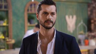 Hayranları ne yapacağını şaşırdı! Son Yaz'ın yıldızı Alperen Duymaz'ı her yerde arıyorlar