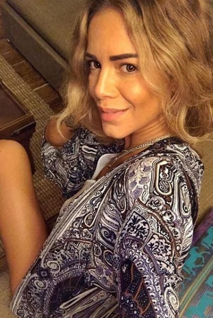 Eliz Sakuçoğlu üstsüz fotoğrafını paylaştı G1