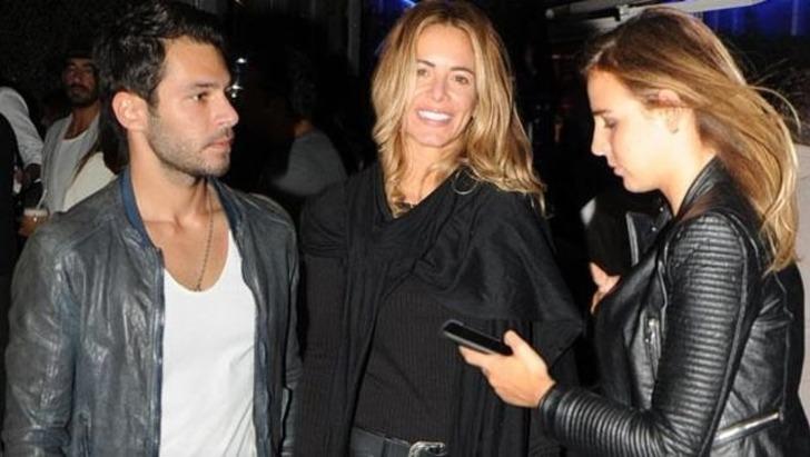 Eliz Sakuçoğlu üstsüz fotoğrafını paylaştı G5