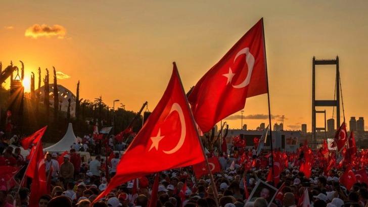 En anlamlı 15 Temmuz mesajları! Duygusal, resimli 15 Temmuz mesajları şehitlerimizi hatırlatıyor!  G2