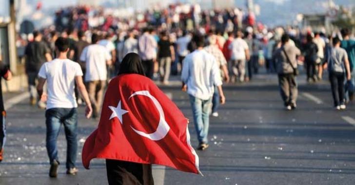 En anlamlı 15 Temmuz mesajları! Duygusal, resimli 15 Temmuz mesajları şehitlerimizi hatırlatıyor!  G3