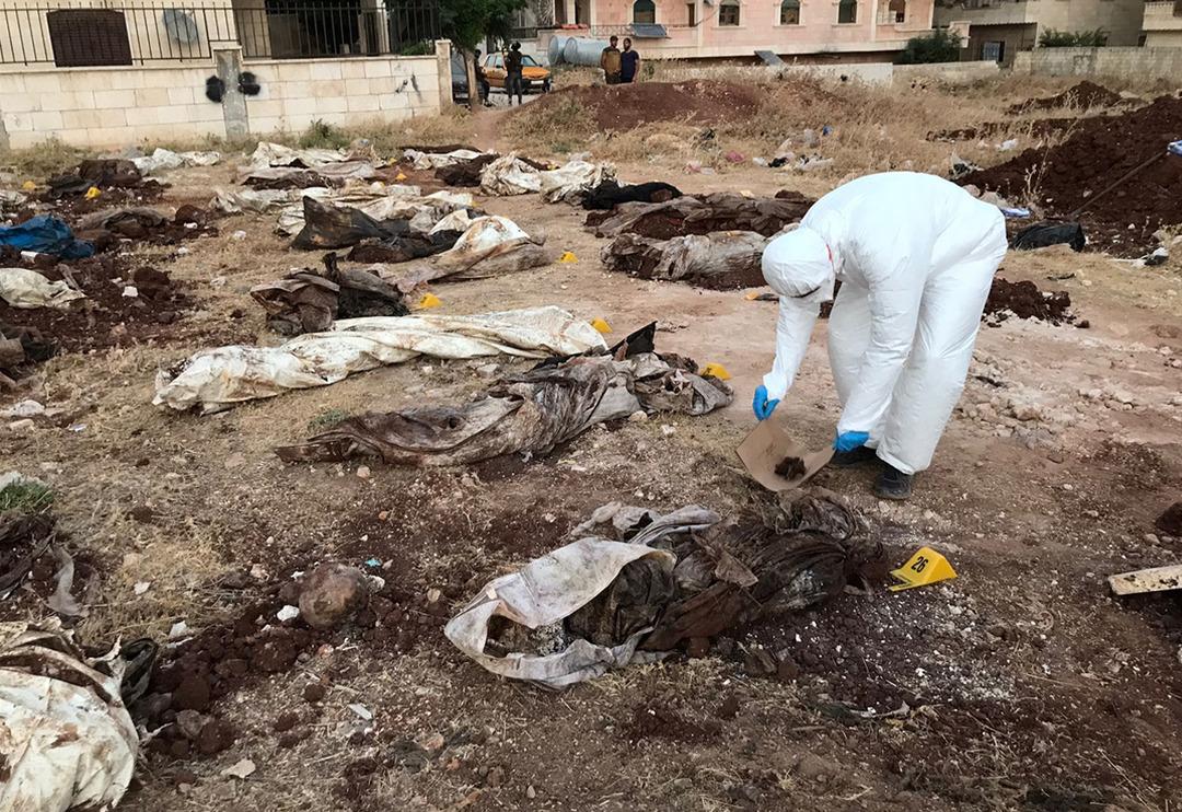 Afrin&rsquo;de PKK/YPG/PYD'nin katlettiği kişilere ait toplu mezar ortaya &ccedil;ıktı