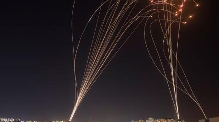 İsrail'in son Gazze saldırılarında "Demir Kubbe" yanlışlıkla kendi savaş uçağına zarar verdi