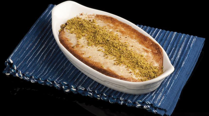 Balık Sofralarına Yakışır: Sıcak Helva Tarifi