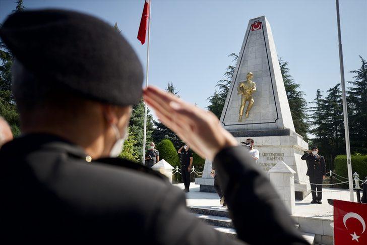 AK Parti Genel Merkez Kadın Kolları Başkanı ve Düzce Milletvekili Keşir, 15 Temmuz gecesini anlattı: G4