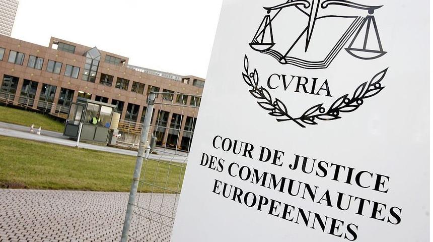 Avrupa Adalet Divanı'ndan 'baş&ouml;rt&uuml;s&uuml; kararı': İşveren, belli koşullarda &ccedil;alışanın baş&ouml;rt&uuml;s&uuml;n&uuml; &ccedil;ıkartmasını isteyebilir