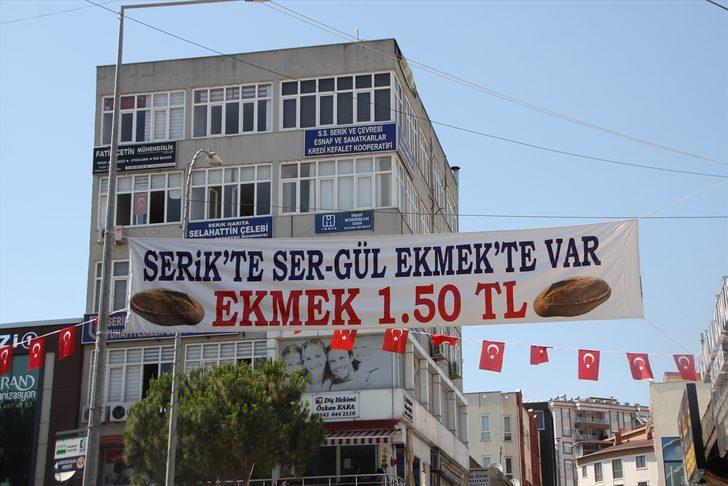 Antalya'da zam talep eden meslektaşlarına kızan fırıncı, ekmeği 1,5 liradan satışa sundu G2