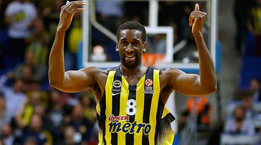 Ekpe Udoh Avrupa'ya dönüyor