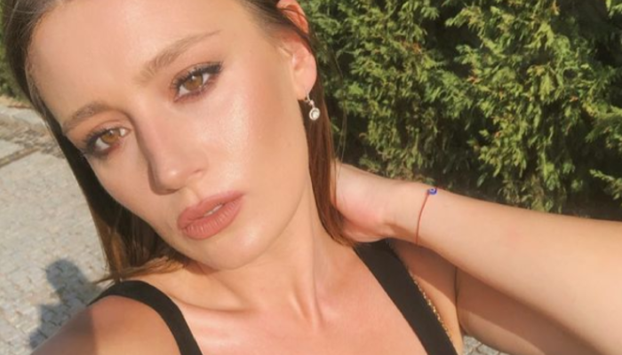 Gizem Karaca’nın tatil pozları nefes kesiyor