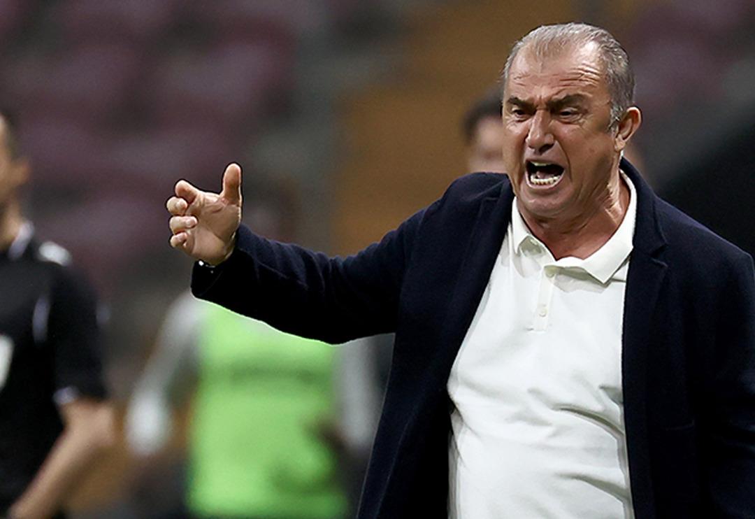 Fatih Terim &ccedil;ıldırdı, transferi veto etti!