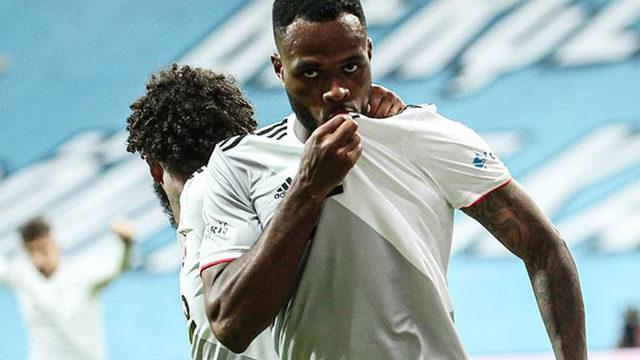 Cyle Larin'den Haiti kalesine 2 gol