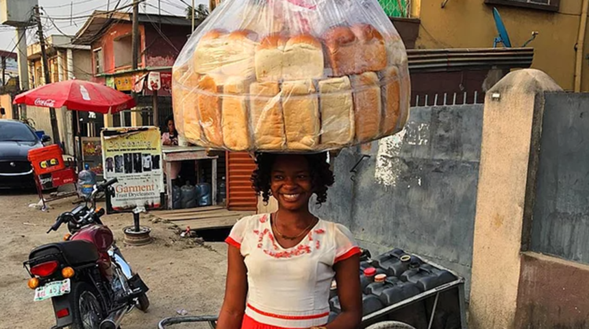 Ekmek satarken şans seri ünlü olan Nijeryalı kadının dizilere konu olan ilginç hikayesi...