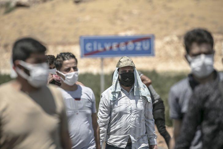 Ülkelerine bayramlaşmaya giden Suriyeliler buruk sevinç yaşıyor G2