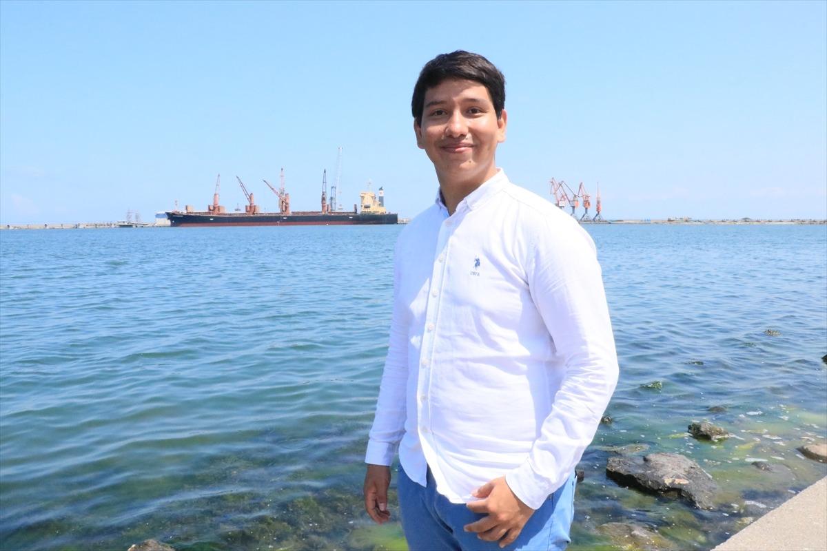 Samsun'da okuyan Paraguaylı &ouml;ğrenci &uuml;lkesinde T&uuml;rkiye'yi tanıtıyor