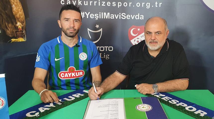 Çaykur Rizespor, Gökhan Gönül'ü kadrosuna kattığını açıkladı