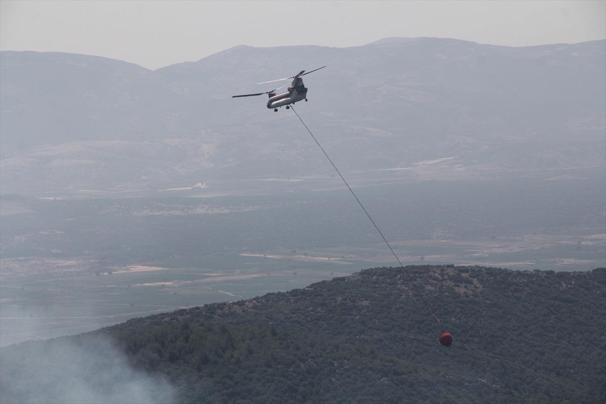 G&Uuml;NCELLEME - Hatay'ın Hassa il&ccedil;esindeki orman yangınına havadan ve karadan m&uuml;dahale ediliyor