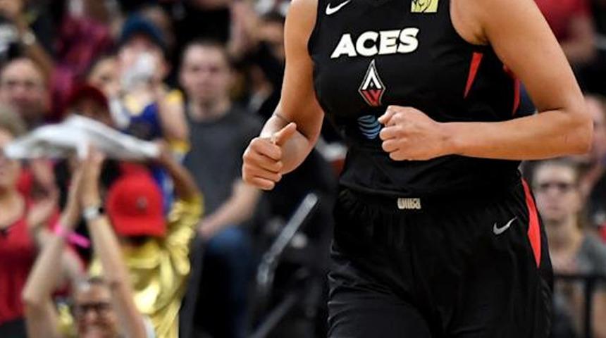 Liz Cambage 2020 Tokyo Olimpiyatları’nda yer almayacağını açıkladı