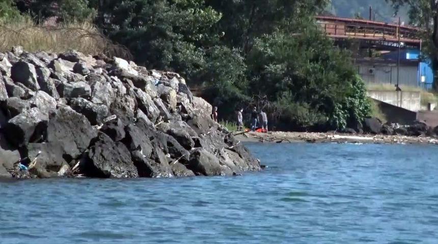 Zonguldak'ta deniz kenarında erkek cesedi bulundu