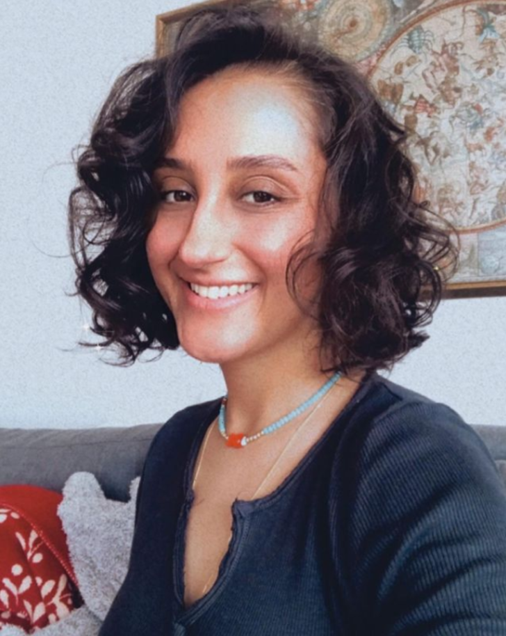 Güldür Güldür’ün Naime’si Ecem Erkek annesini paylaştı benzerlikleri çok konuşuldu G3