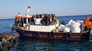 Aç ve susuz göçmenleri polis ve jandarma kurtardı