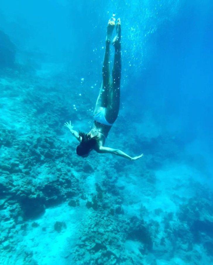 Final yapan Maraşlı dizisinin Firuzan'ı Rojda Demirer, su altında şov yaptı G5