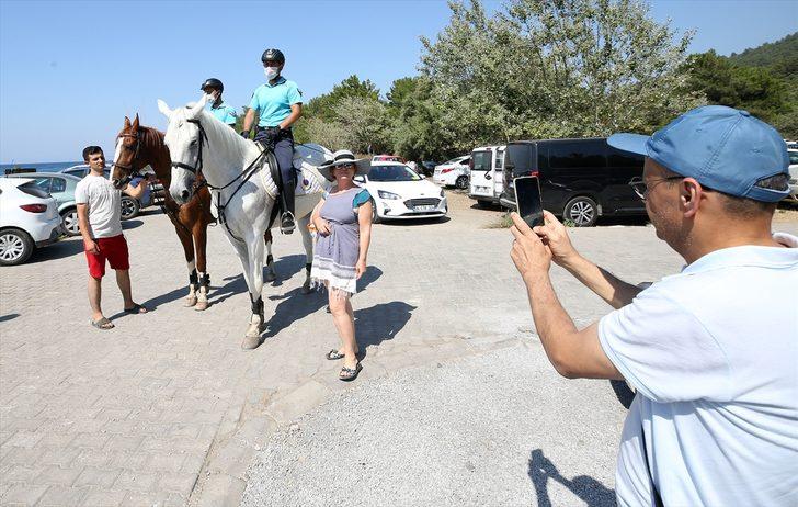 Dilek Yarımadası'nın koyları atlı jandarma timine emanet G4