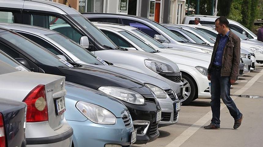 İkinci el otomobil fiyatları düşer mi? Otomobil alacaklar dikkat