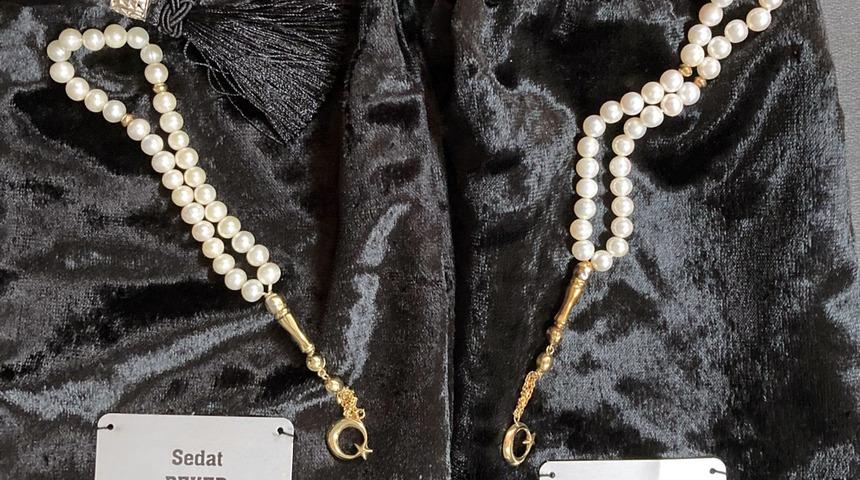 Şirinler çetesi yöneticisinin evinden ‘Sedat Peker’ yazılı tespih çıktı