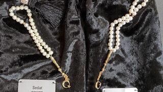 Şirinler çetesi yöneticisinin evinden ‘Sedat Peker’ yazılı tespih çıktı