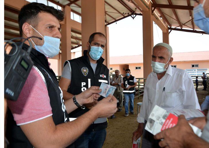 Muş'ta polis ekipleri, besiciler ile vatandaşları "sahte para"ya karşı uyardı G2