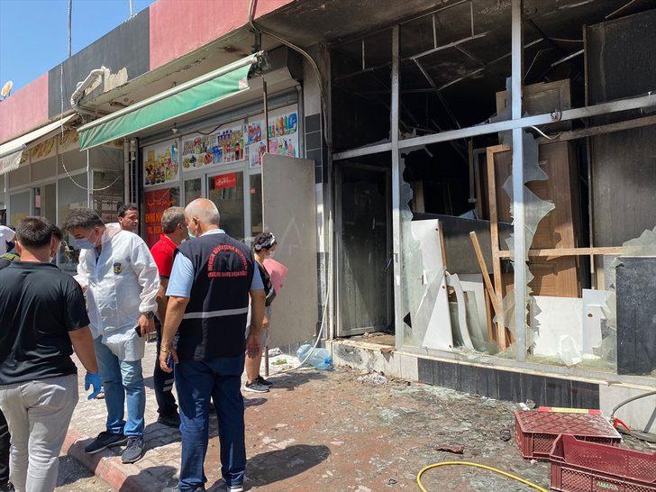 Mersin'de mobilya atölyesinde çıkan yangında 2 kişi yaşamını yitirdi G3