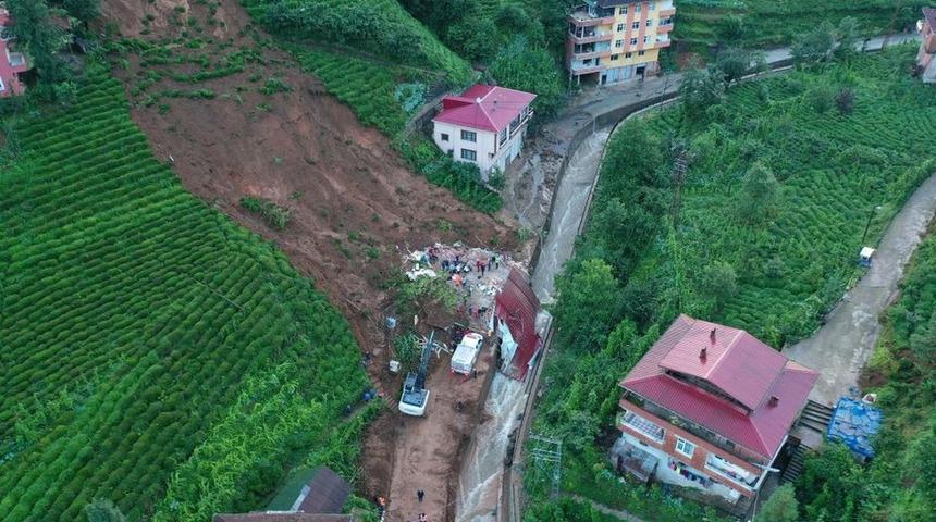 Cumhurbaşkanı Erdoğan: Rize'de sele maruz kalan alanlar Afet B&ouml;lgesi ilan edilecek