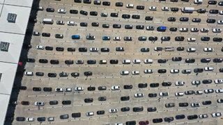 Kurban Bayramı'nı memleketlerinde geçirmek isteyen 'gurbetçilerin' yurda gelişleri sürüyor