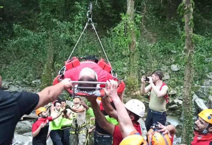 Ekipler seferber oldu! Bursa'da nefes kesen kurtarma operasyonu G1