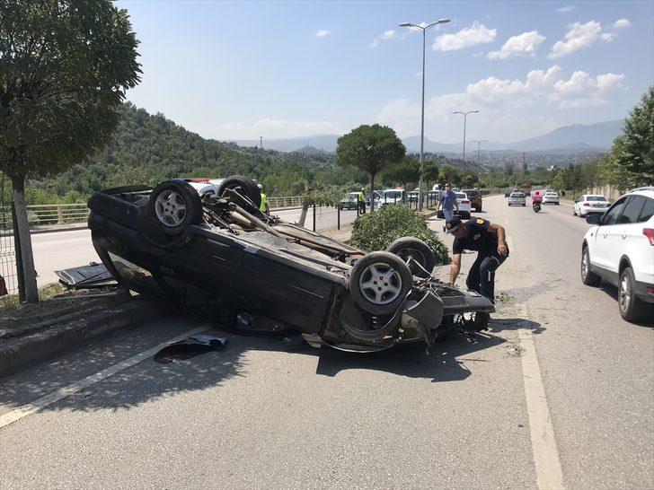 Karabük'te otomobil devrildi: 5'i çocuk 6 yaralı G1