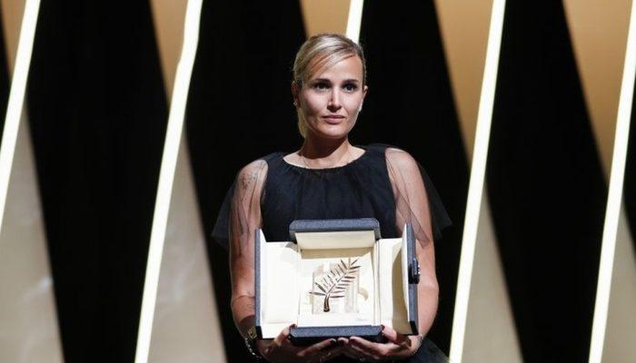 Cannes Film Festivali: Fransız Titane filmi Altın Palmiye'yi kazandı