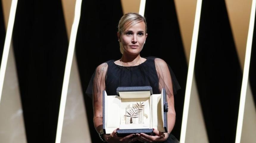 Cannes Film Festivali: Fransız Titane filmi Altın Palmiye'yi kazandı