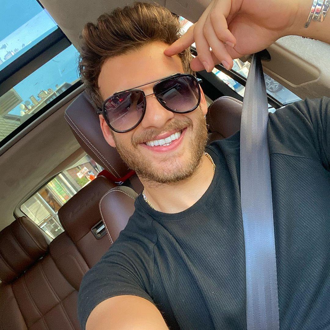 Melisa Aslı Pamuk'un sevgilisi Mustafa Mert Ko&ccedil; kimdir? Ka&ccedil; yaşında ve nereli? Instagram adresi ne?