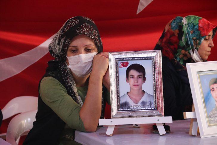 Diyarbakır anneleri Kurban Bayramı'nda evlatlarına sarılmak istiyor G2