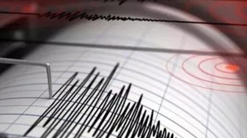 İran'da 5,7 büyüklüğünde deprem