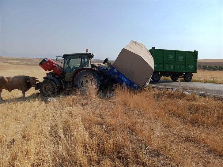 Kahramanmaraş'ta kamyonet ile traktör çarpıştı: 3 yaralı G2