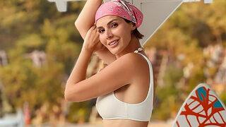 Hatice Şendil'in tatil pozlarına beğeni yağdı