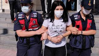 Büyükşen çifti cinayetinde azmettirici Esra Taş, hamileyim yalanıyla adres öğrenmiş