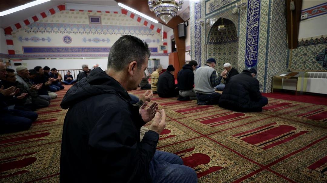 Teşrik Tekbiri nasıl getirilir? Teşrik Tekbiri ka&ccedil; kere s&ouml;ylenir? Arefe g&uuml;n&uuml; Teşrik Tekbiri getirilir mi?