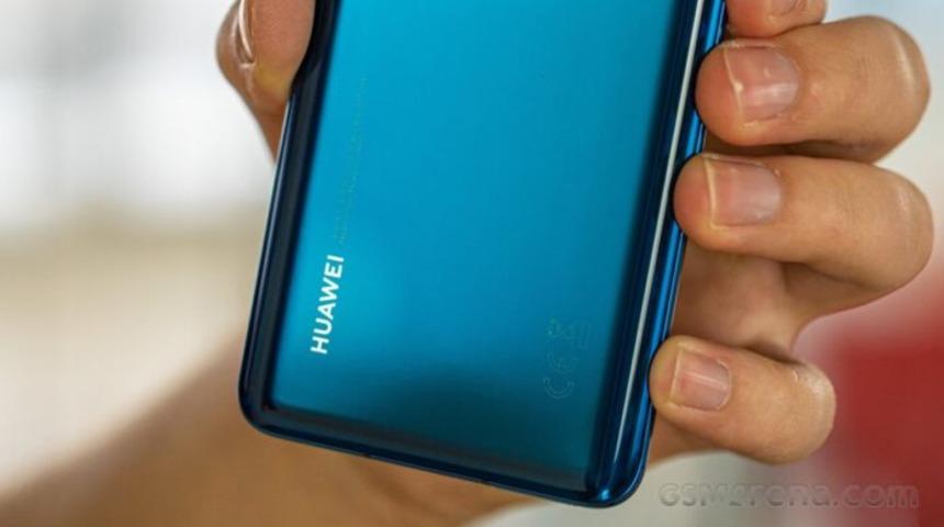 Huawei Avrupa pazarı için nabız yoklamaya başladı 
