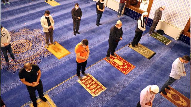 20 Temmuz Trabzon, Erzurum, Kars bayram namazı saatleri! Trabzon, Erzurum ve Kars'ta bayram namazı kaçta okunuyor?