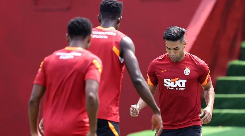 Falcao takımla birlikte çalıştı