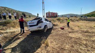 Mardin'de otomobil devrildi: 1 ölü, 2 yaralı
